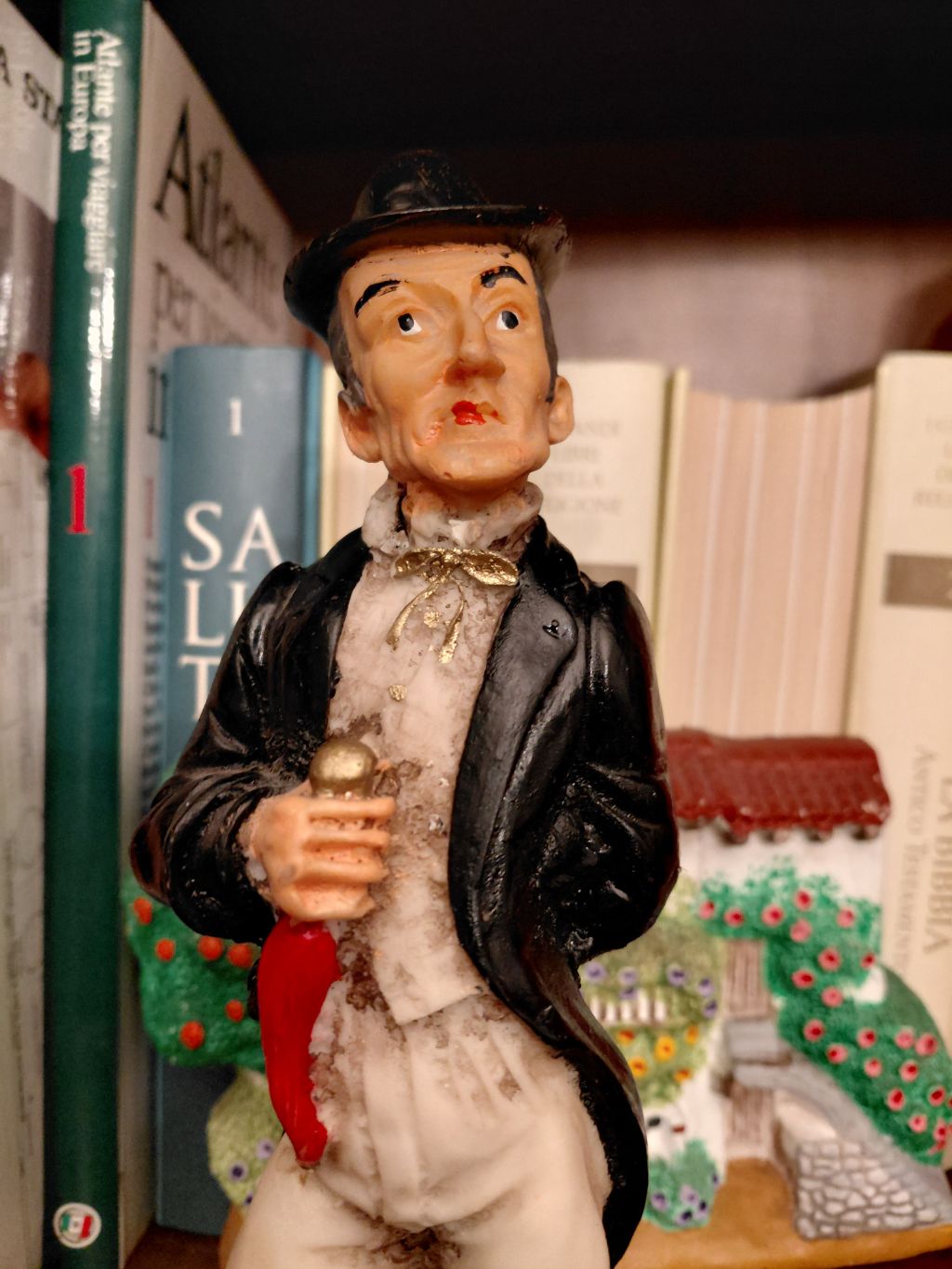 Statuetta decorativa uomo in frac e cilindro - figura vintage