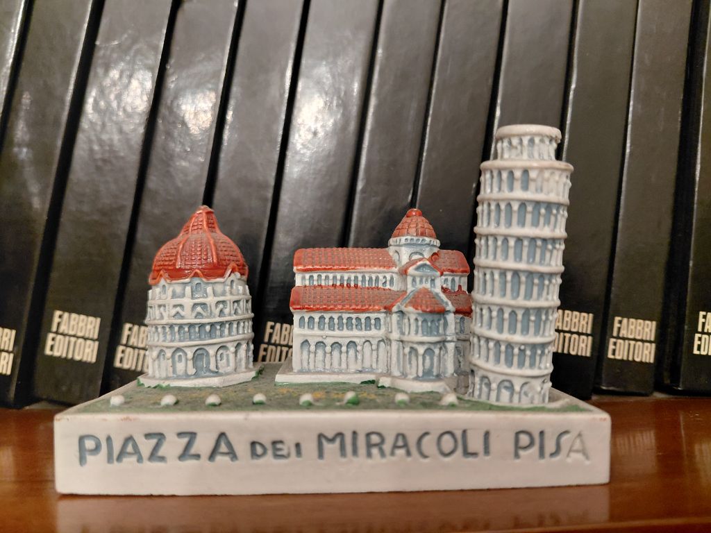 Souvenir Piazza dei Miracoli - Modellino Duomo, Battistero e Torre di Pisa (resina)