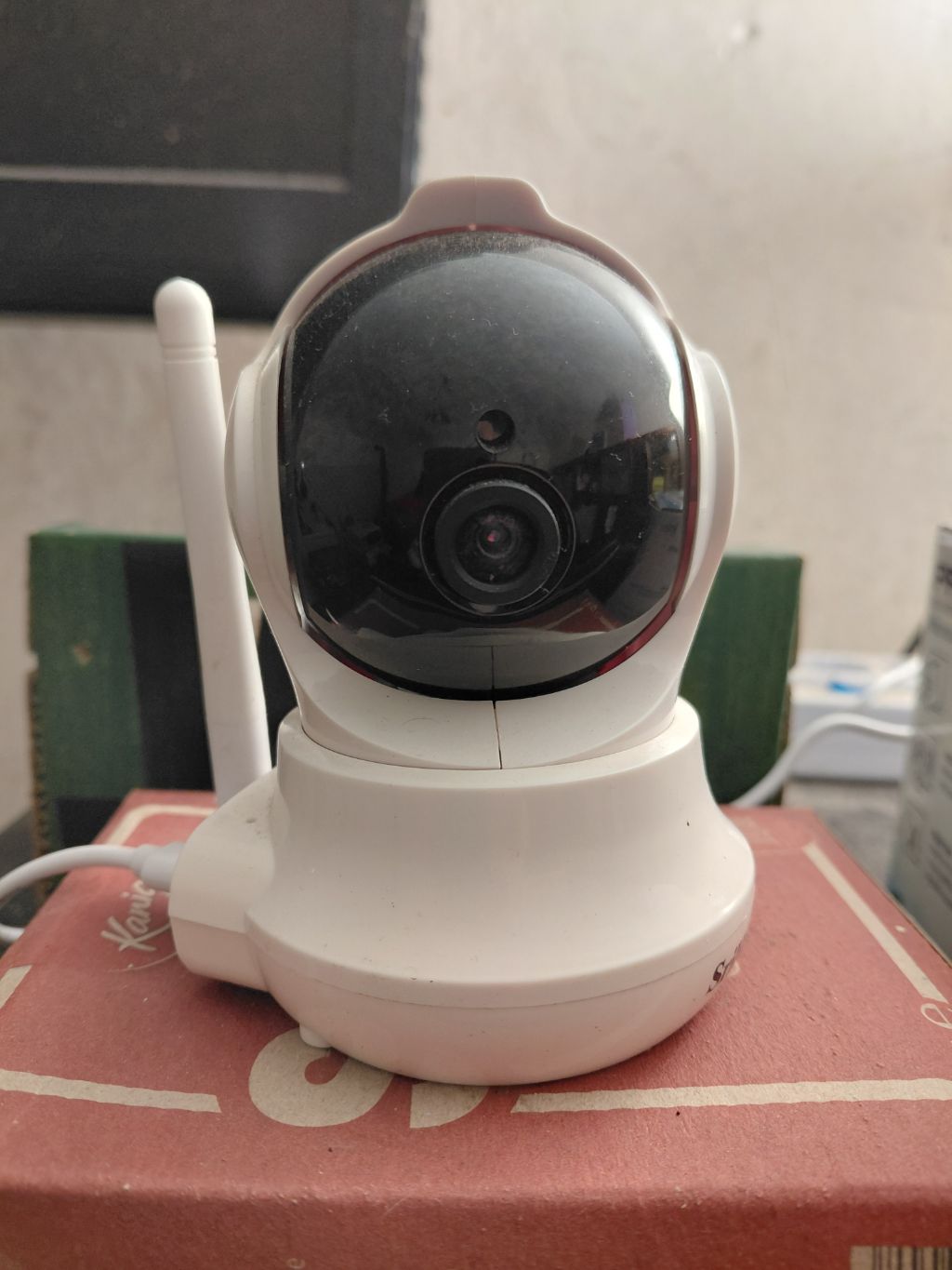 Telecamera IP Wi‑Fi PTZ per interni (telecamera di sorveglianza)